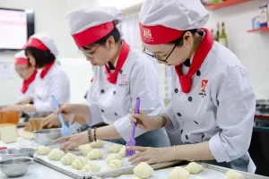 chọn tiệm bánh ngon